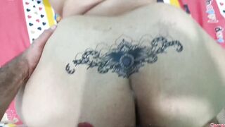 سكس مصري جامد فحل هايج ياخد شرموطة يفرجها على الشقة وينيكها