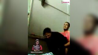 مصري هايج ينيك بنت خالته في الجنينة من طيزها - سكس مصري جديد